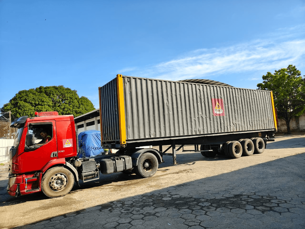 Armazém e centro de distribuição